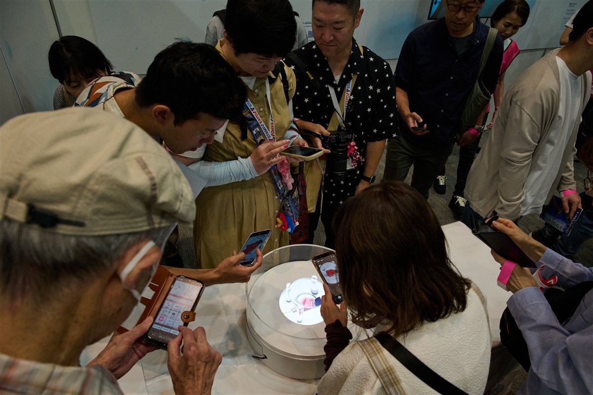 心筋シートの展示は大人気！