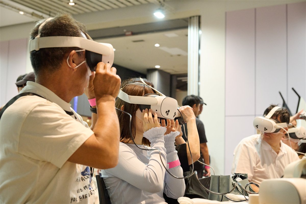 VRゴーグルで万博会場へひとっ飛び